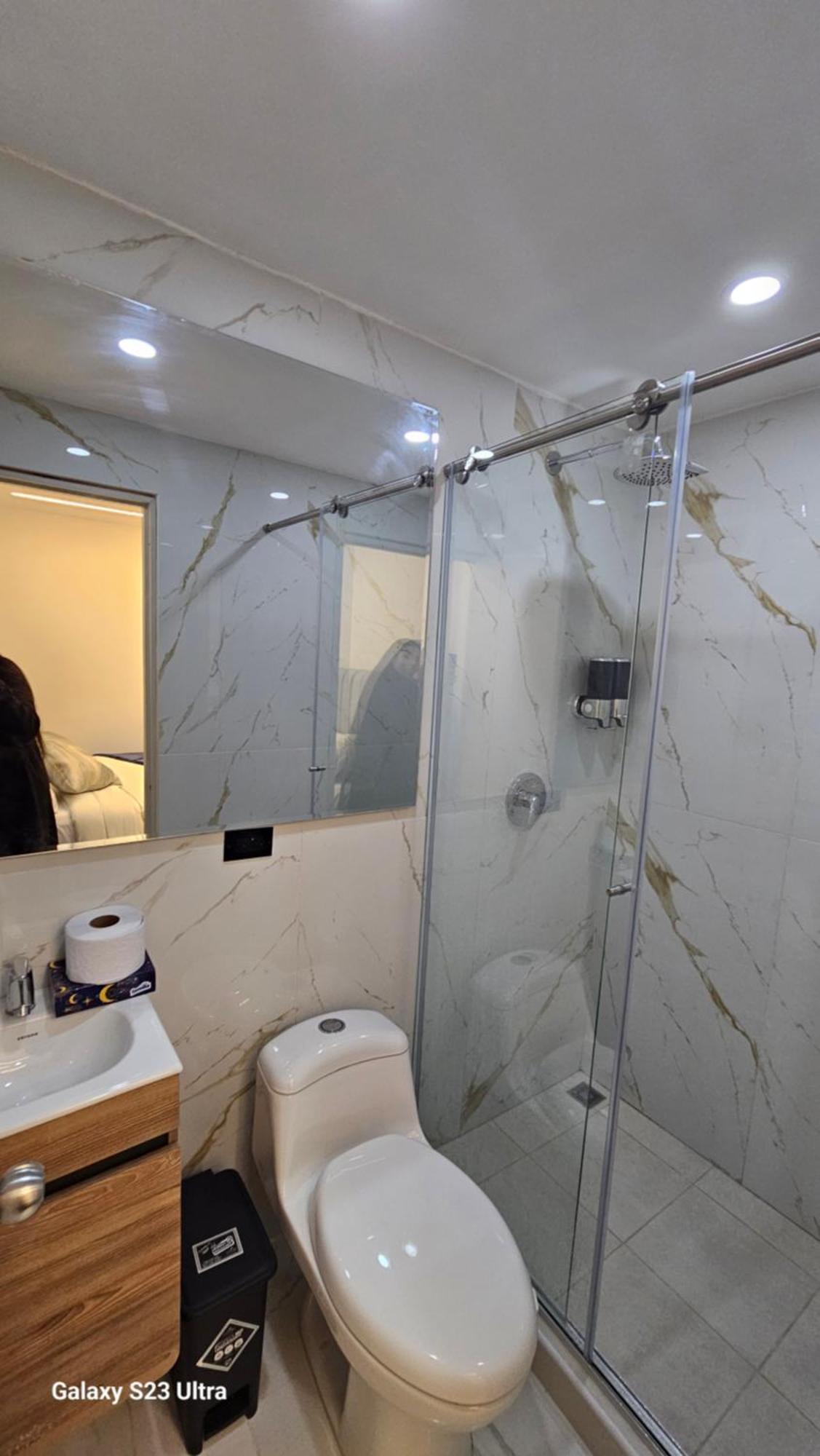 Hotel West Inn Bogotá Extérieur photo